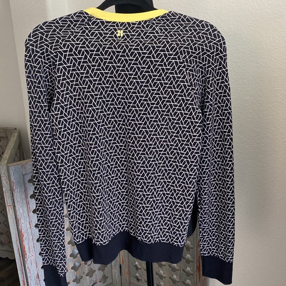 NWT Sweaty Betty L Anti Chafe Shirt Size L - Picture 2 of 4